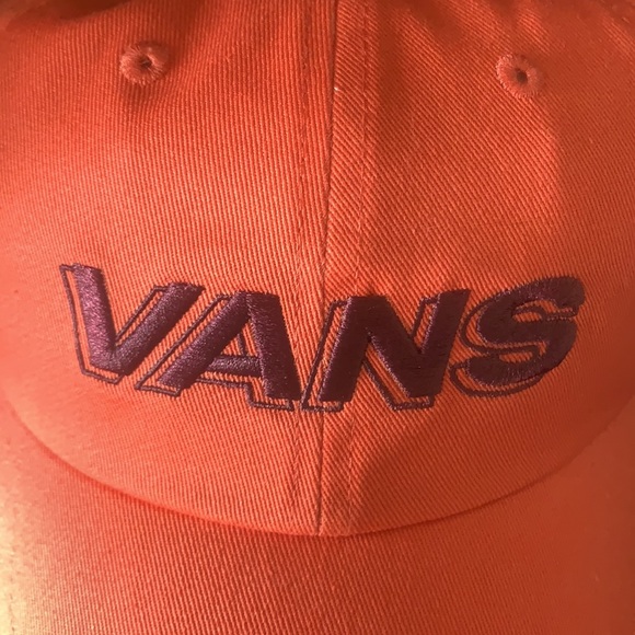 NWT Vans Off The Wall Court Side Hat - Picture 2 of 8